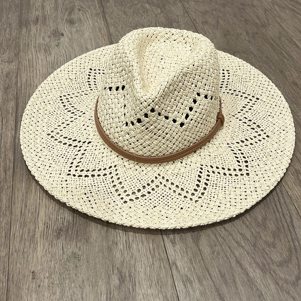 RUGGINE Boho Chic Panama hat with faux leather band. natural